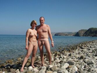 french naturist family. Photo #6